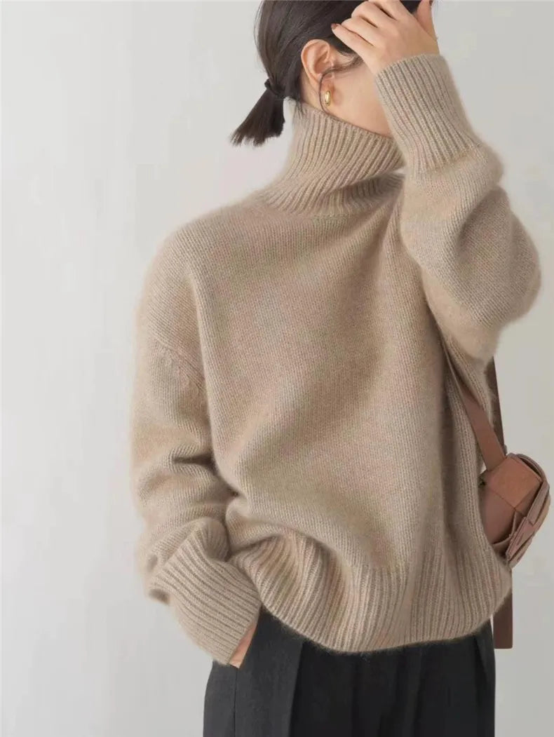 Pull Femme Élégant à Col Montant en Maille Douce – Manches Longues 3